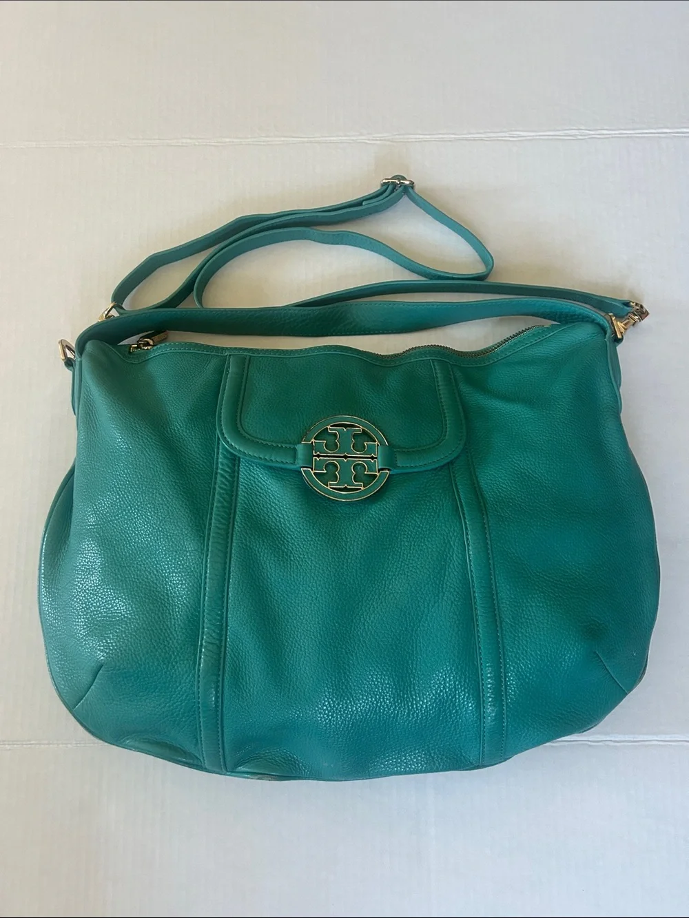Tory Burch Amanda Crossbody Hobo in Turquoise